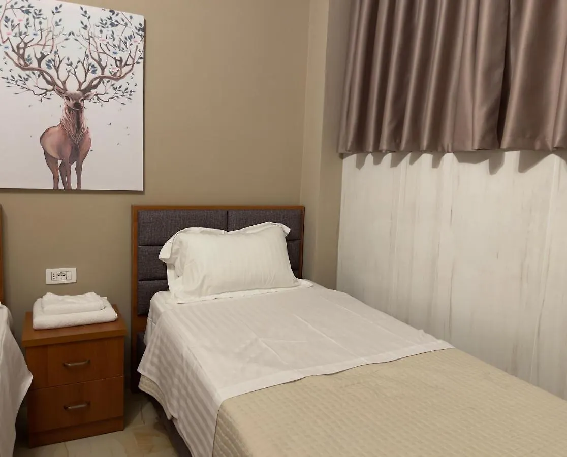 Bobi Hotel شكودر 3*,