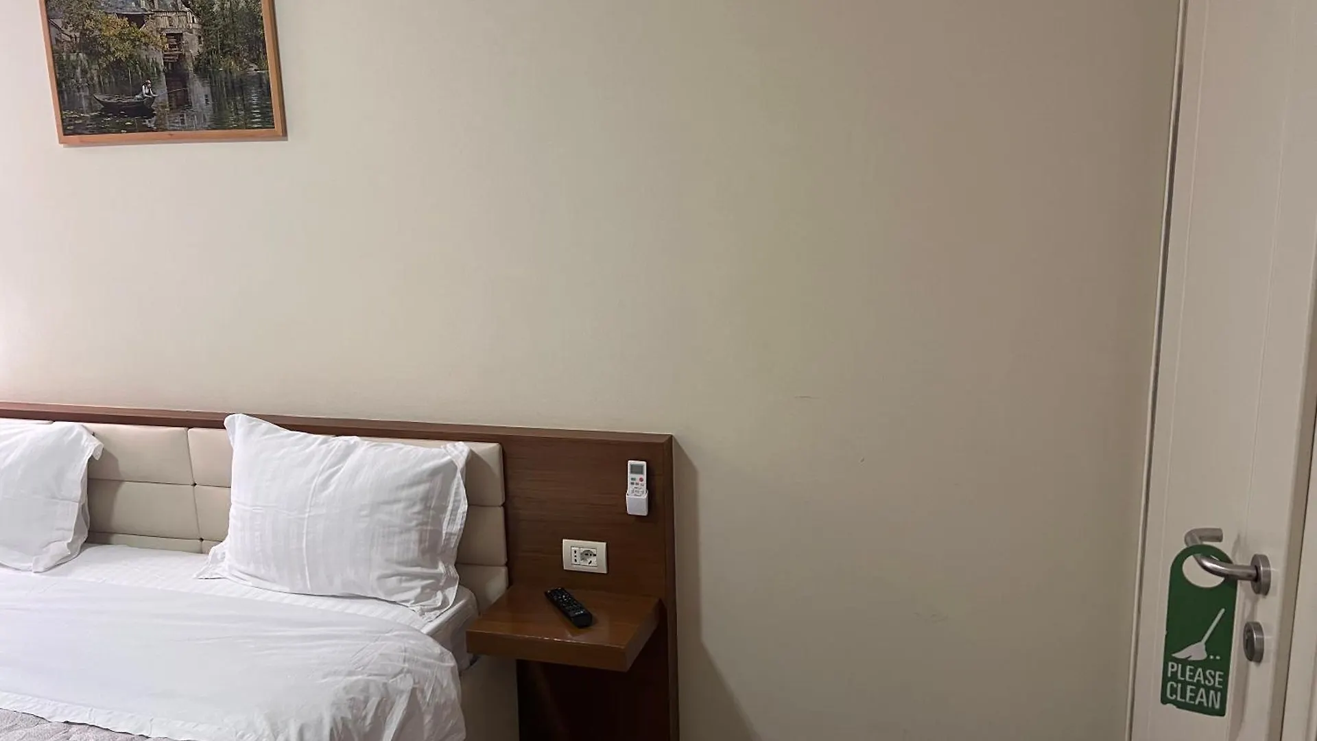 Bobi Hotel شكودر
